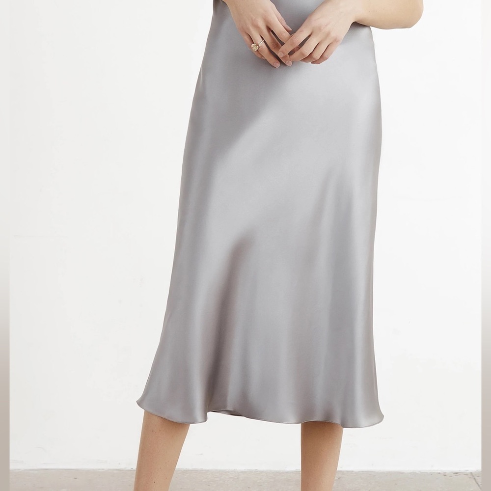 Antonio Melani Silver Satin Midi Slip Skirt - Picture 3 of 3